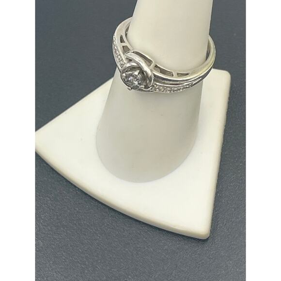 Sterling Silver Diamond Love Knot Promise Ring Size 8 with Accent Stones 3.15 - Picture 11 of 11